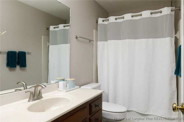 130 Thorncliff Drive, Fayetteville, NC 28303