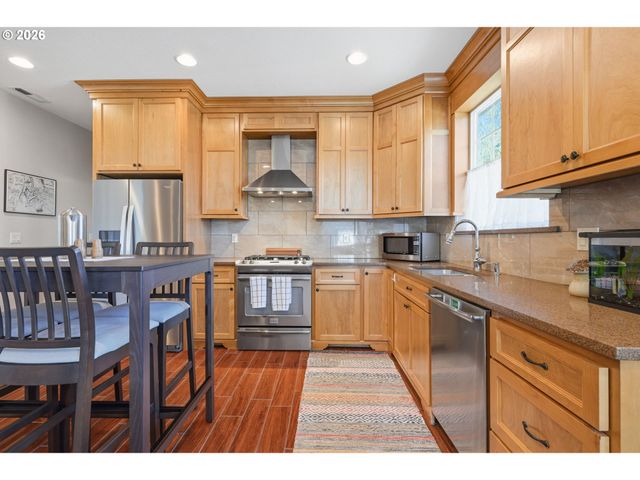 3833 Se 33RD Ave, Portland, OR 97202