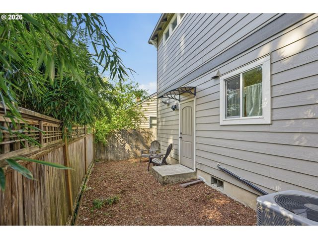 3833 Se 33RD Ave, Portland, OR 97202
