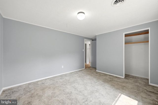 852 MCDONALD RD, Winchester, VA 22602