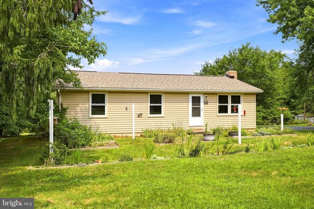 852 MCDONALD RD, Winchester, VA 22602