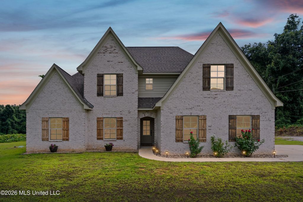 167 Chulahoma Road, Holly Springs, MS 38635 — exterior