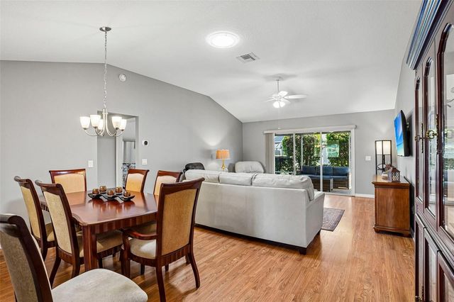 2017 YEARLING WAY, The Villages, FL 32163