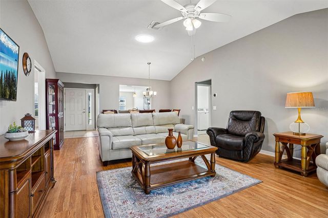 2017 YEARLING WAY, The Villages, FL 32163