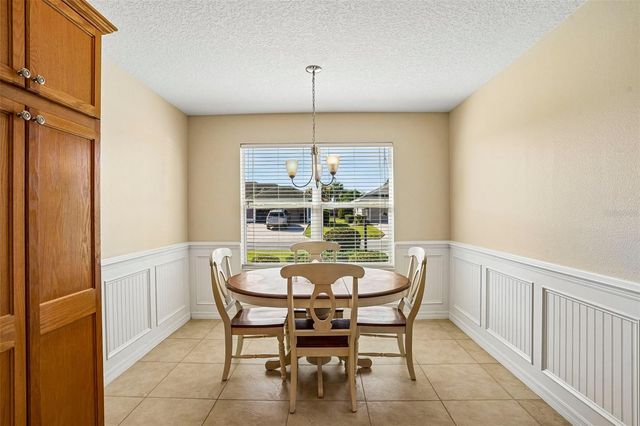 2017 YEARLING WAY, The Villages, FL 32163
