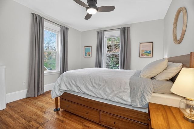 54-56 Forest Hills St 1, Boston, MA 02130