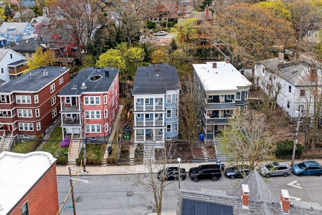 54-56 Forest Hills St 1, Boston, MA 02130