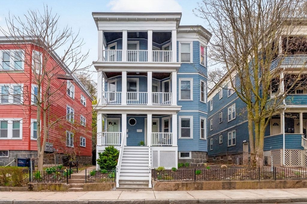 54-56 Forest Hills St 1, Boston, MA 02130