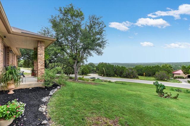 60 Crazy Cross RD, Wimberley, TX 78676