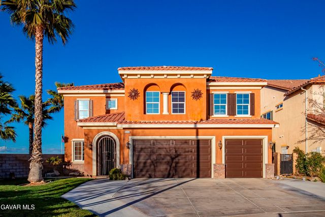 5727 W Ave K-2, Lancaster, CA 93536