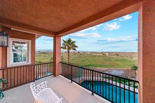 5727 W Ave K-2, Lancaster, CA 93536