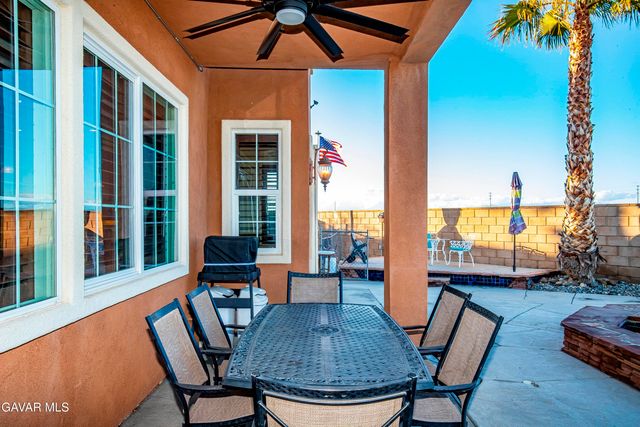 5727 W Ave K-2, Lancaster, CA 93536