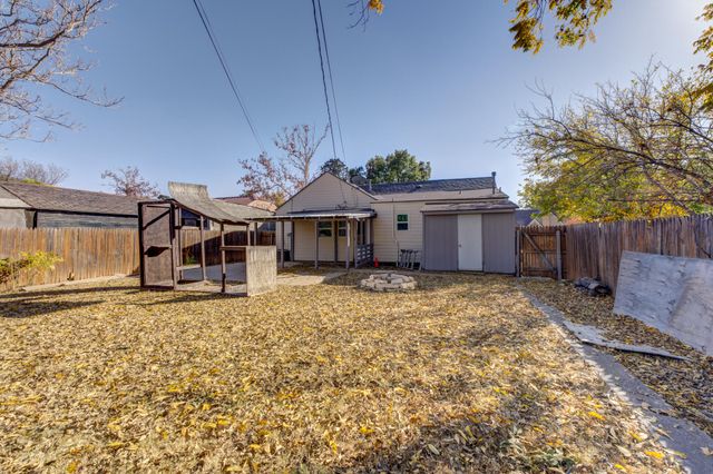 2420 26th Street, Lubbock, TX 79411