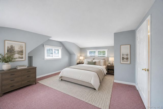 2 Briggs Street, Hicksville, NY 11801