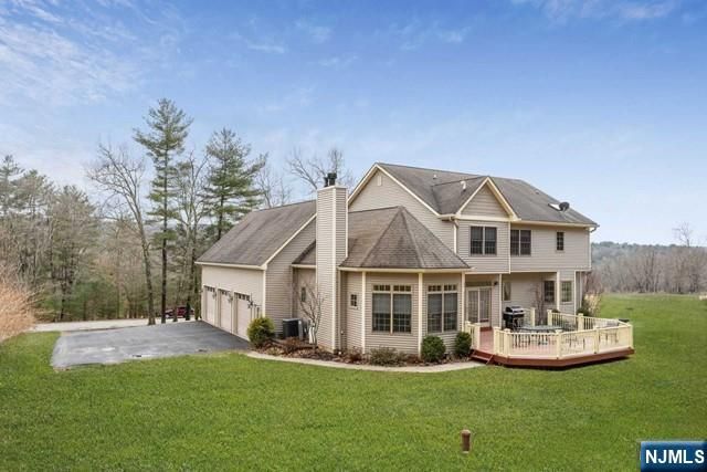 29 W Cole Haven Terrace, Montague, NJ 07827