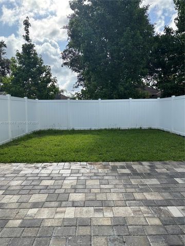 1001 La Mirada, Kissimmee, FL 34744