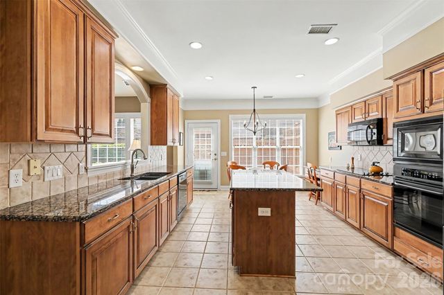 15111 Arleta Circle, Charlotte, NC 28277