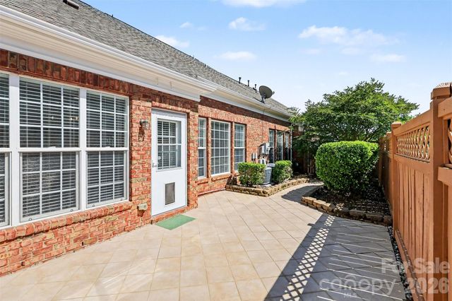 15111 Arleta Circle, Charlotte, NC 28277