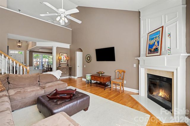 15111 Arleta Circle, Charlotte, NC 28277