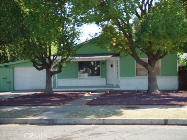 405 Riverside Avenue, Chowchilla, CA 93610