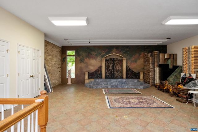 12517 SPOTSWOOD TRL, Elkton, VA 22827