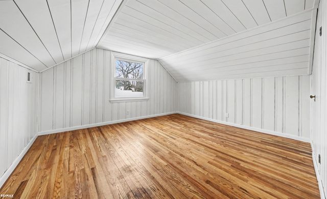 327 E La Salle Ave Avenue, Royal Oak, MI 48073