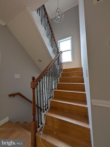 4908 QUARLES ST NE, Washington, DC 20019