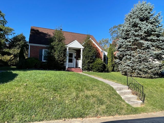 1711 Malvern RD, Roanoke, VA 24015