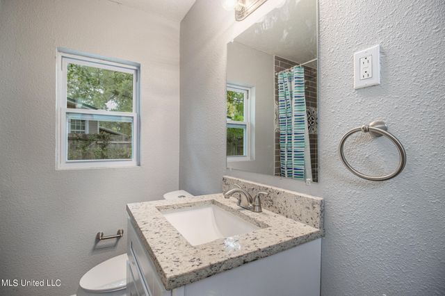 226 Milray Lane, Gulfport, MS 39507