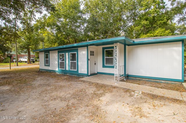 226 Milray Lane, Gulfport, MS 39507