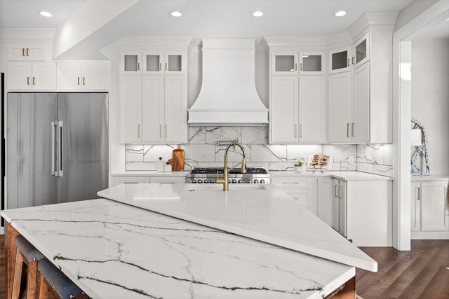 340 Edgewater Way, Jasper, TN 37347