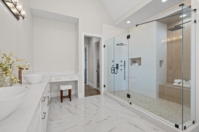 340 Edgewater Way, Jasper, TN 37347