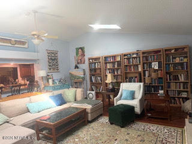 7962 LINKSIDE Drive, Jacksonville, FL 32256