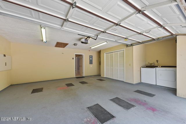 7962 LINKSIDE Drive, Jacksonville, FL 32256