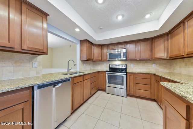 7962 LINKSIDE Drive, Jacksonville, FL 32256