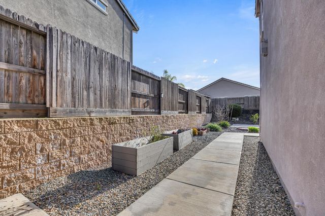 2516 Gladwin Way, El Dorado Hills, CA 95762