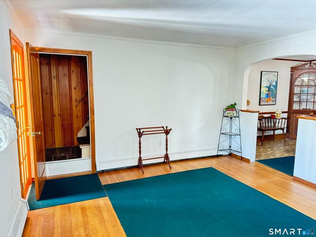 253 Kneeland Road, New Haven, CT 06512