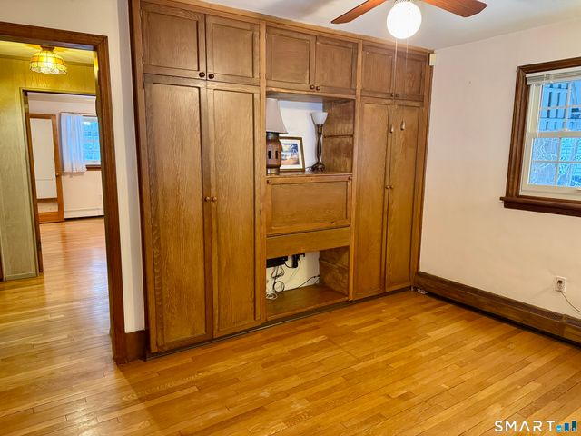 253 Kneeland Road, New Haven, CT 06512