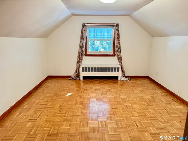 253 Kneeland Road, New Haven, CT 06512