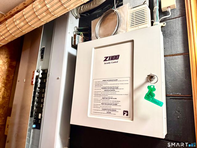 253 Kneeland Road, New Haven, CT 06512