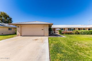 15666 N LAKEFOREST Drive, Sun City, AZ 85351