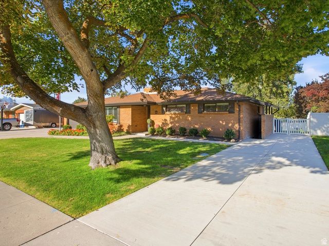 3792 S 2035 E, Millcreek, UT 84109