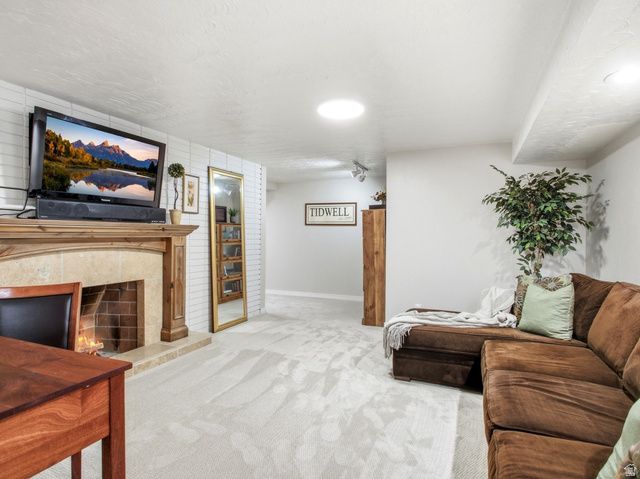 3792 S 2035 E, Millcreek, UT 84109