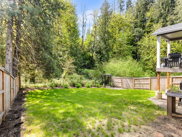 2284 Ne MARIONBERRY Ln, Estacada, OR 97023