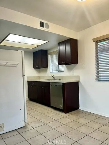 2429 S Ridgewood 4, West Covina, CA 91792