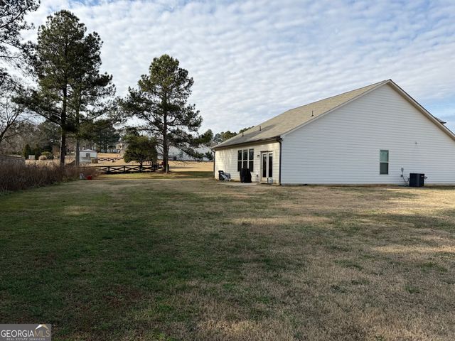 113 Candler Park Drive, Winder, GA 30680