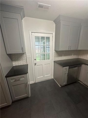 349 Laquita Drive SE, Atlanta, GA 30315