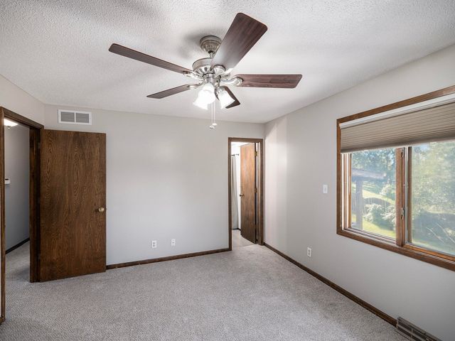 310 WILDWOOD Road, Council Bluffs, IA 51503