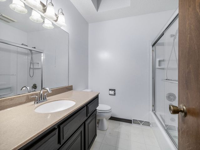 310 WILDWOOD Road, Council Bluffs, IA 51503