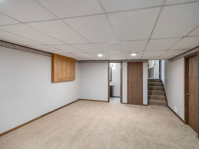 310 WILDWOOD Road, Council Bluffs, IA 51503